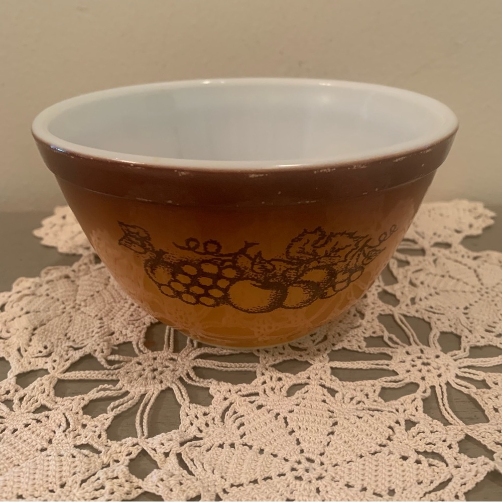 VTG Pyrex Old Orchard #401 Mixing Bowl